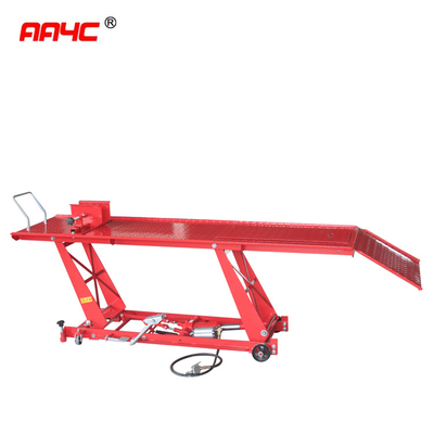 1100 Lbs Hydraulic Motorcycle Scissor Lift Table Red 180mm Height 0.85Mpa